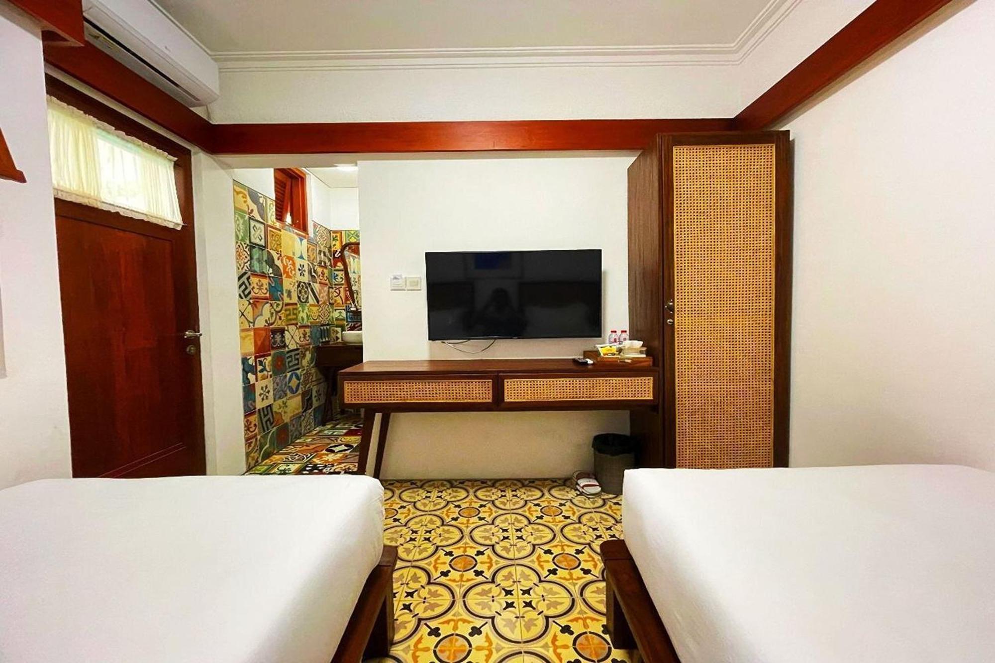 Emaki Bumi Singgah Hotel Bandung Buitenkant foto