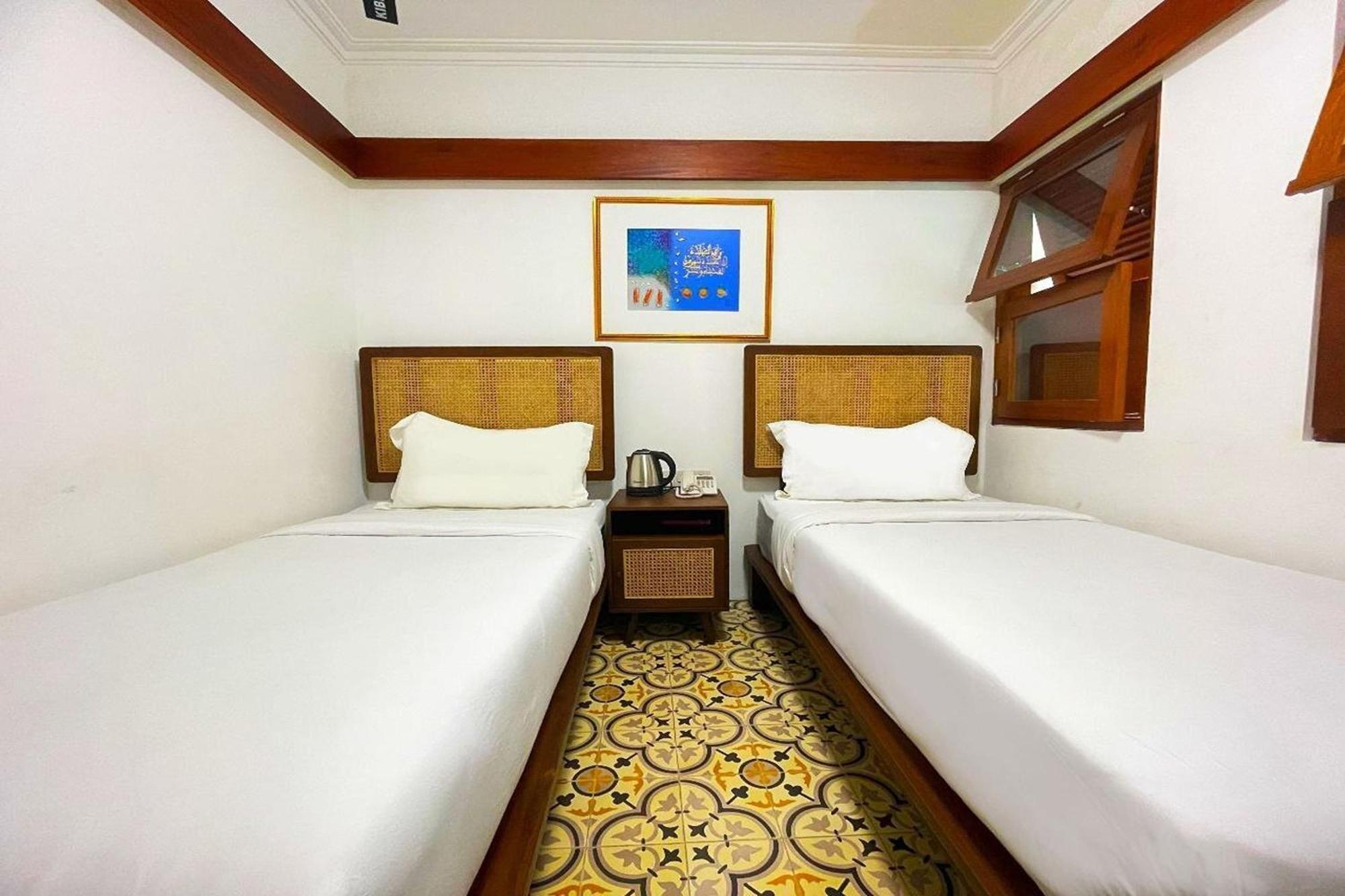 Emaki Bumi Singgah Hotel Bandung Buitenkant foto